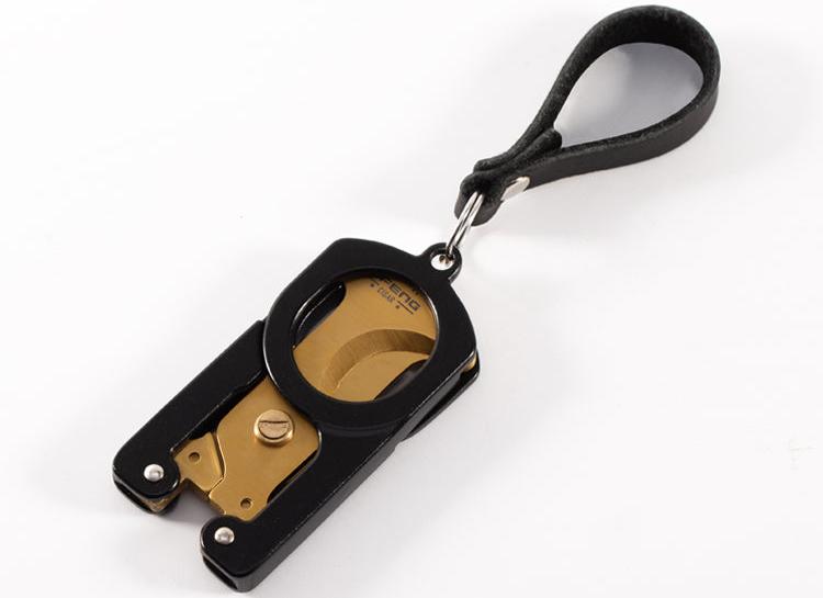 Fold Scissors Cut